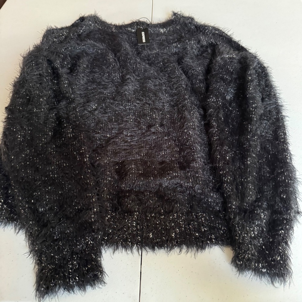 Fuzzy Eyelash Knit Black White Express Women Size S Shaggy Pullover Sweater